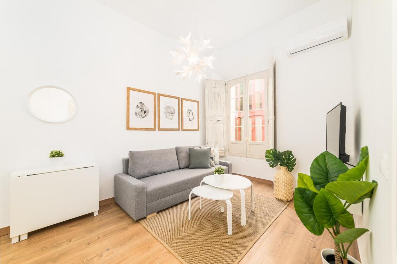 Suite Homes Uncibay Square Malaga Exterior photo