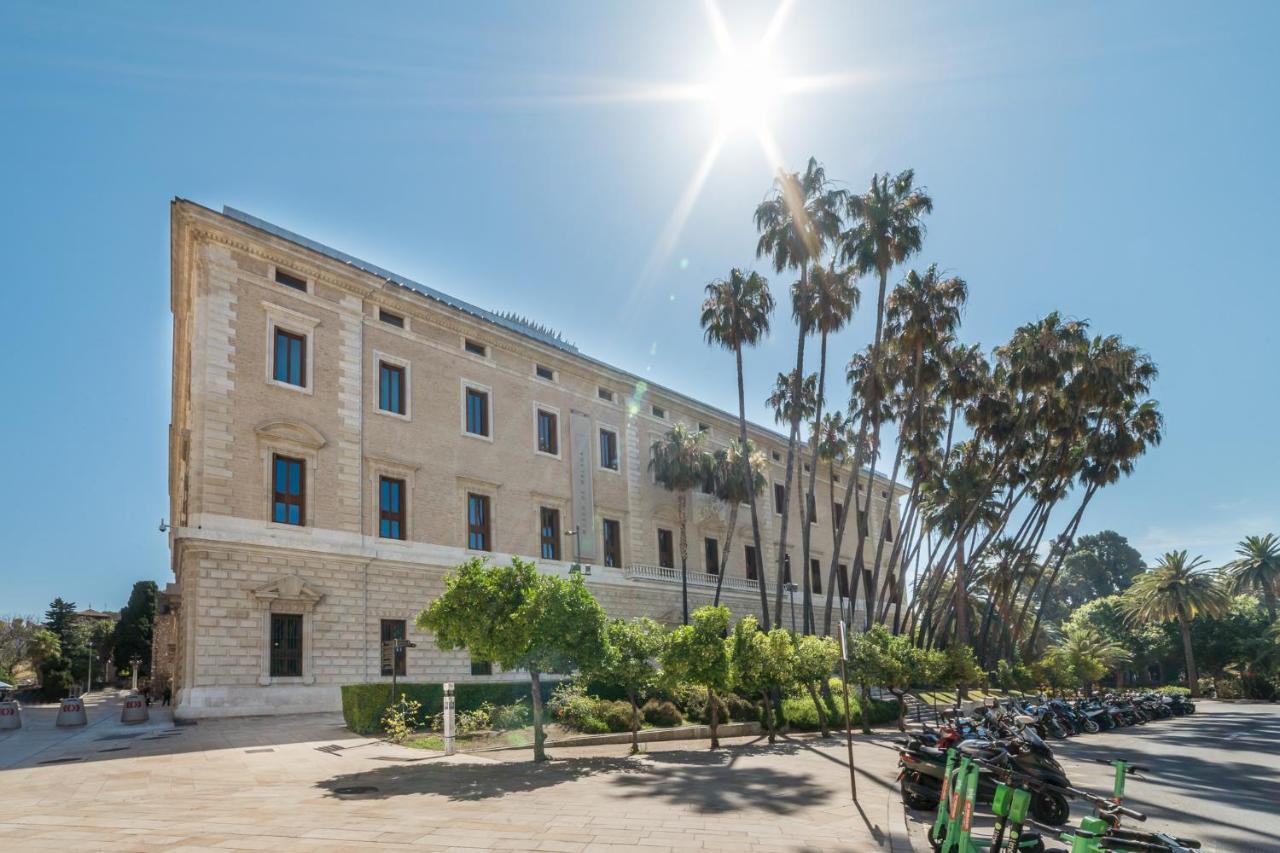 Suite Homes Uncibay Square Malaga Exterior photo